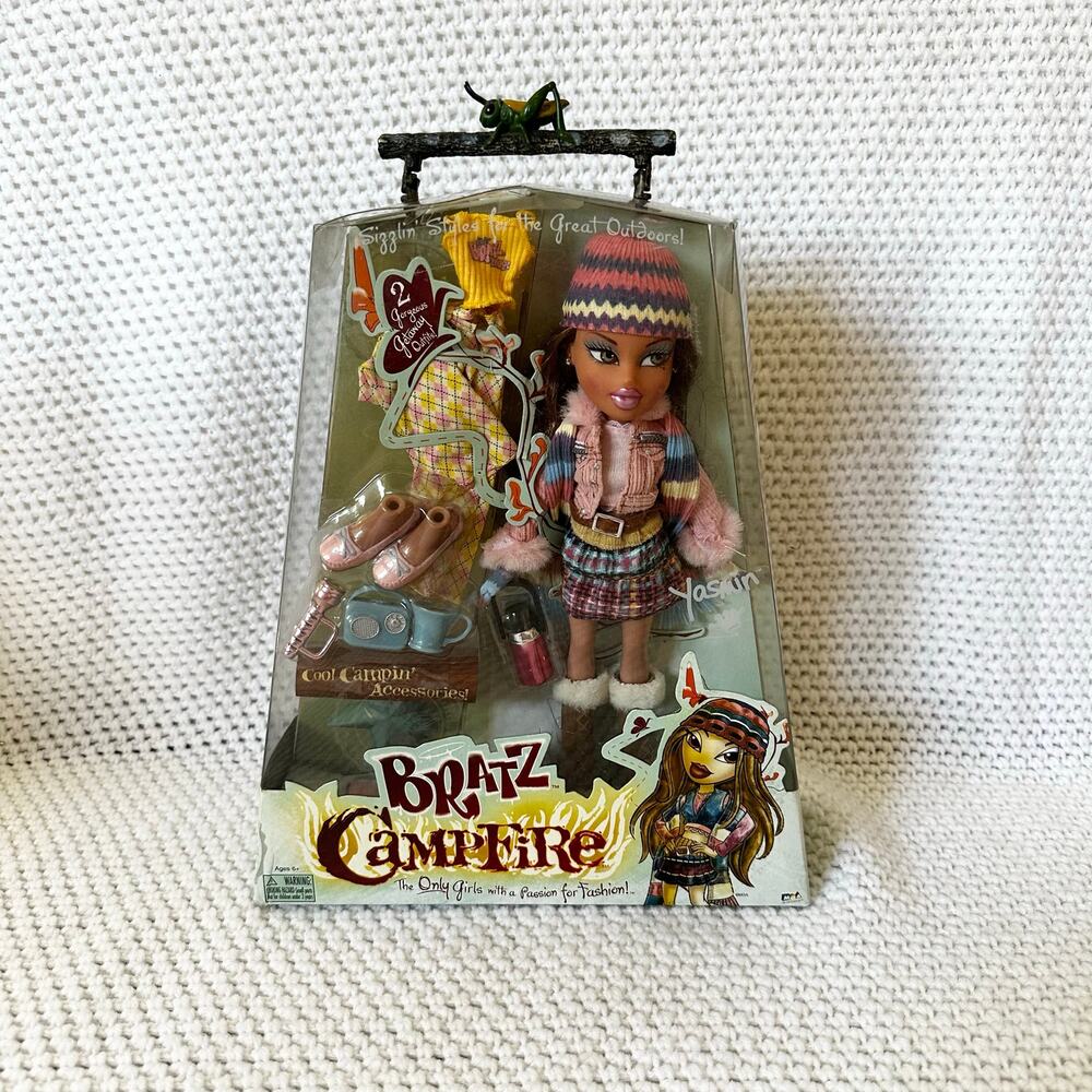 Bratz Campfire Collection Yasmin NIB Original Packaging Vintage Rare MGA 2005